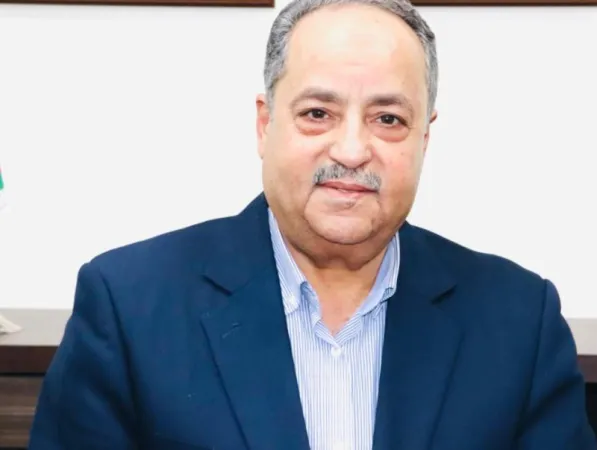 رفقًا بمديرة المركز الوطني لتطوير المناهج