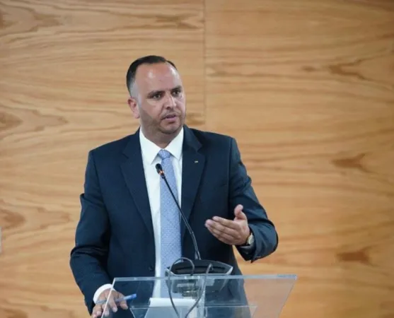 هل يتجاوز عدد النواب الرقم المحدد ويصل ألف نائب؟