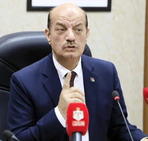 النائب شطناوي يكتب الأردن بين مجتمع المعرفة والبطالة: نحو استراتيجية وطنية لتأهيل الخريجين