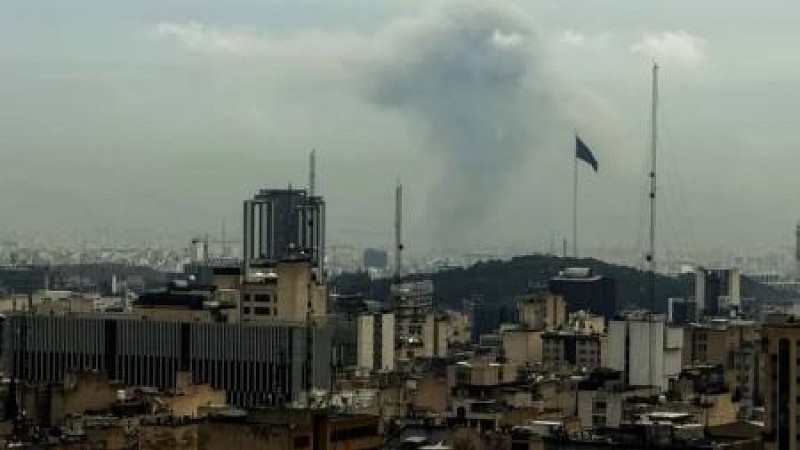 غارات إسرائيلية على شرق وغرب طهران .. وإنذارات تدوي في حيفا