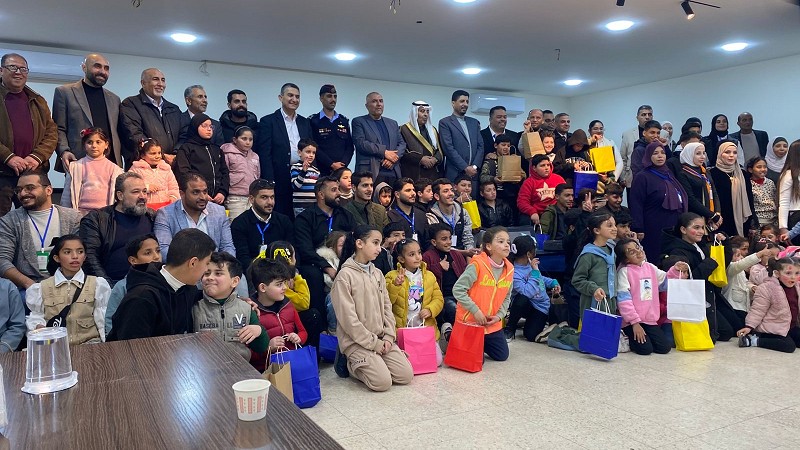 كلية حطين تعزز العمل الإنساني بإفطار خيري للأطفال الأيتام - صور  