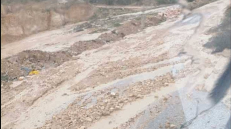 تساؤلات حول دور أشغال بني كنانة في صيانة طريق ملكا – إسعرة  