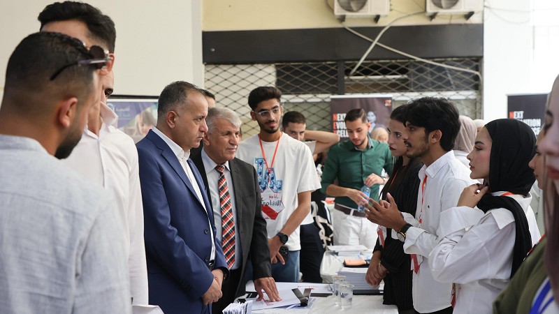 الشباب تشارك في  كرنفال النشامي  لتعزيز اندماج الطلبة المستجدين في الجامعات