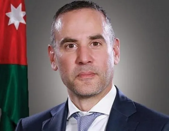 وطني ورحلة البحث فيه عنه